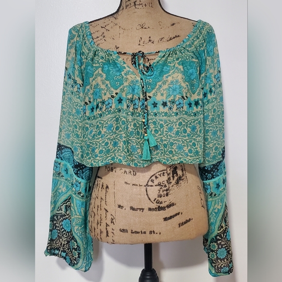 Spell Aloha Fox top - Picture 3 of 10